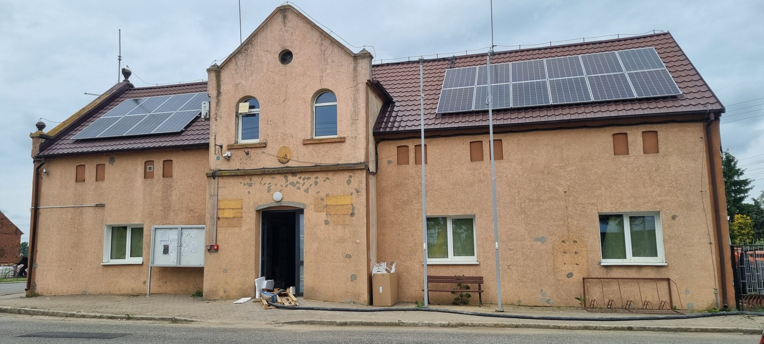 Modernizacja kotłowni oraz instalacji ogrzewania w budynku Urzędu Gminy Pęcław